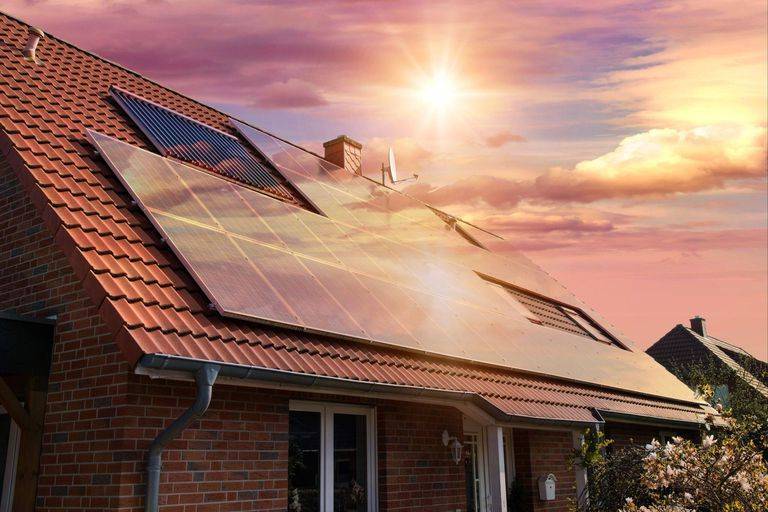 MACLEM® vous accompagne dans l'installation de panneaux solaires photovoltaïques à Perpignan.